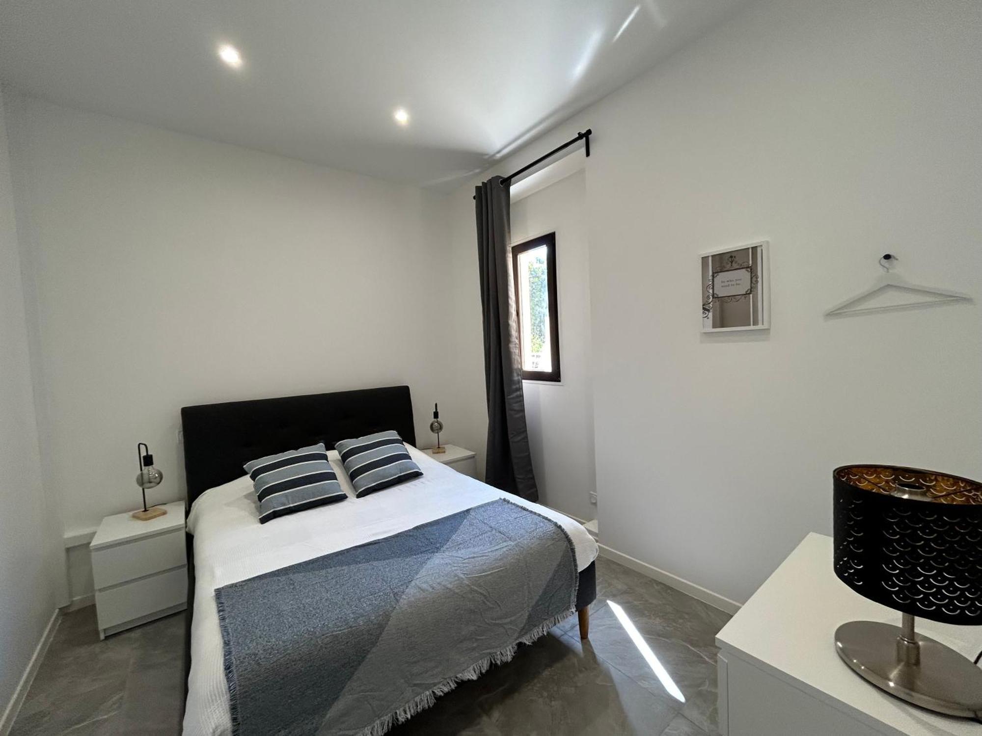Residence "A Torbia" , 4 Appartements De 2 A 6 Personnes La Turbie Habitación foto