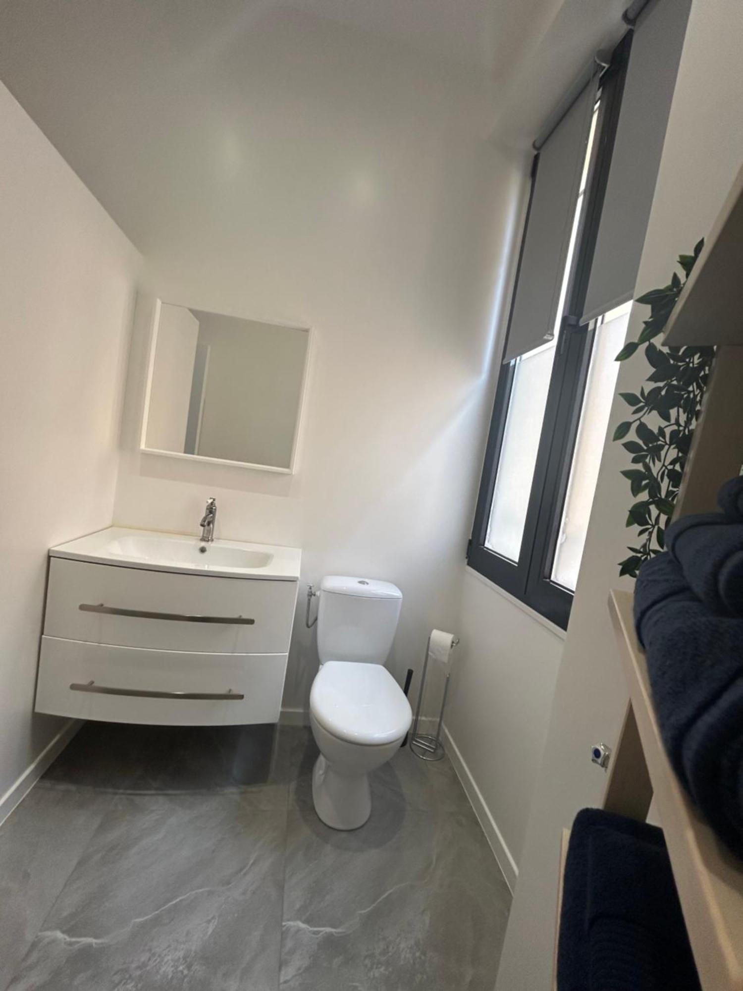 Residence "A Torbia" , 4 Appartements De 2 A 6 Personnes La Turbie Habitación foto