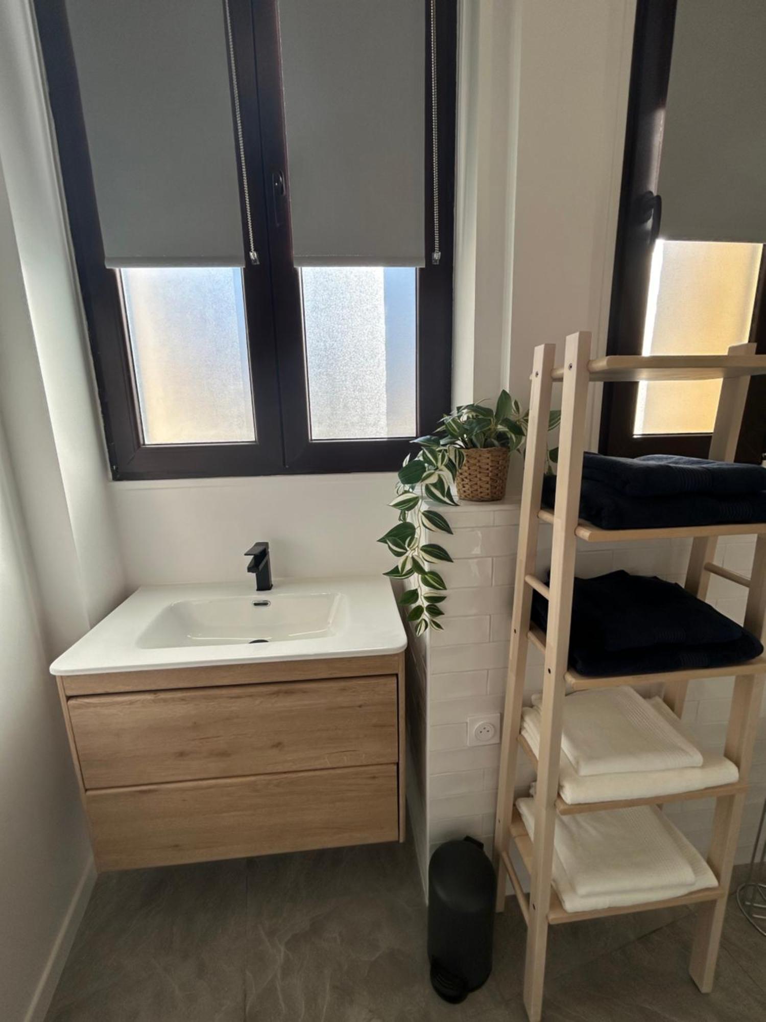Residence "A Torbia" , 4 Appartements De 2 A 6 Personnes La Turbie Habitación foto