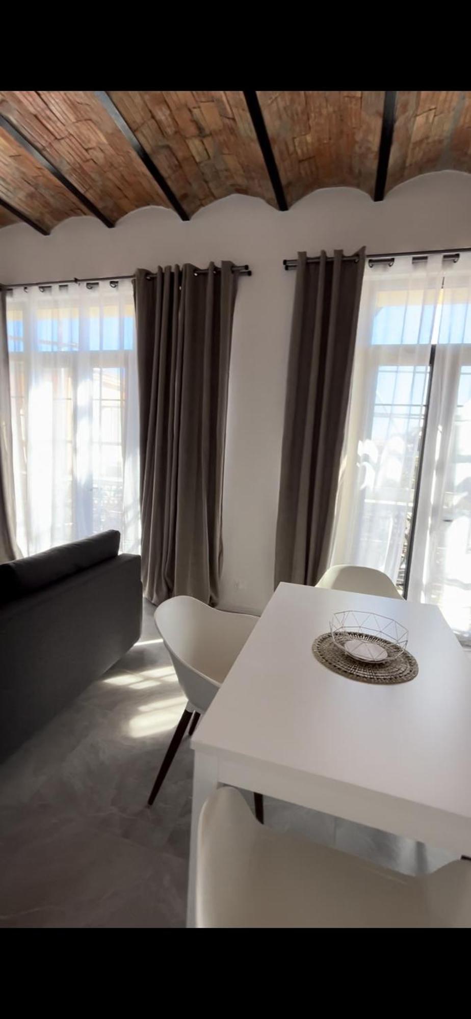 Residence "A Torbia" , 4 Appartements De 2 A 6 Personnes La Turbie Habitación foto